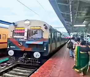 சென்னையில் இருந்து திருச்சிக்கு தீபாவளிக்கு முன்னதாக 2 மின்சார ரயில் இயக்கம்