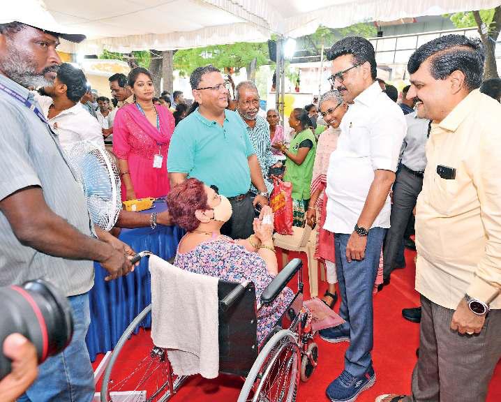 ‘உங்களுடன் ஸ்டாலின்’ முகாமில் முதல்வர் நேரில் ஆய்வு
