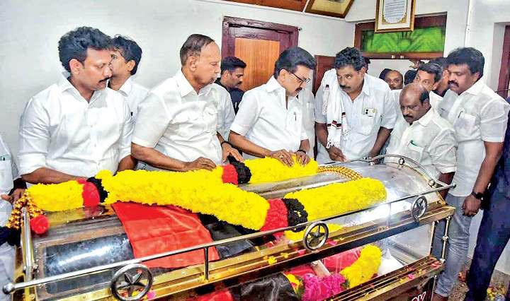 திமுக முன்னாள் எம்பி எல்.கணேசன் காலமானார்