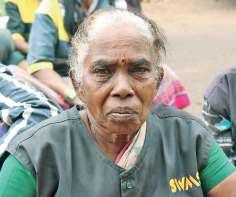 பெண் தூய்மை பணியாளர் மீது அதிமுக நிர்வாகி தாக்குதல்