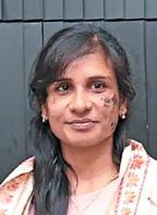 7 கண்டங்களில் உள்ள 7 உயரமான மலைகளில் ஏறி சாதித்த முத்தமிழ்ச்செல்வி