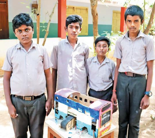 மாற்றுத்திறனாளிகளுக்கான நவீன வசதிகளுடன் கூடிய ஸ்மார்ட் பஸ்