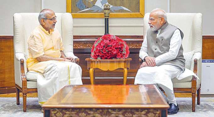 துணை ஜனாதிபதி வேட்பாளராக தேர்வு பிரதமர் மோடியுடன் சி.பி.ராதாகிருஷ்ணன் சந்திப்பு