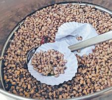 பல்லி விழுந்த பெரும்பயிர் சாப்பிட்டதால் மருத்துவமனையில் சிகிச்சை பெற்ற 37 பேராசிரியர்கள் வீடு திரும்பினர்