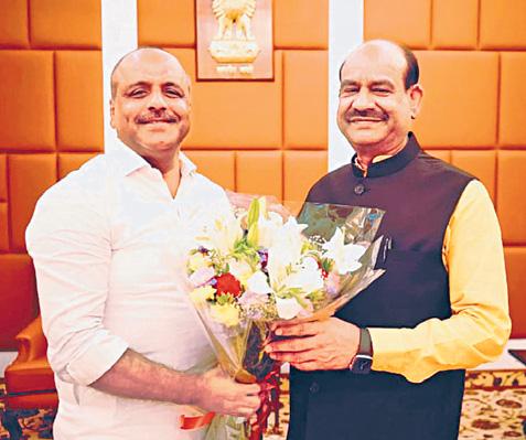 மக்களவை சபாநாயகர் ஓம்பிர்லாவுடன் யு.டி.காதர் சந்திப்பு