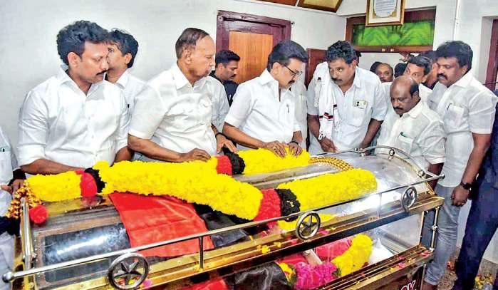திமுக முன்னாள் எம்பி எல்.கணேசன் காலமானார்