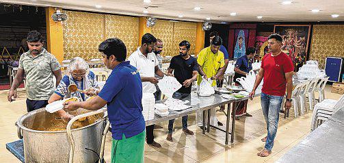 தீச்சம்பவத்தால் பாதிப்பு; விரைந்து உதவியது கோயில்