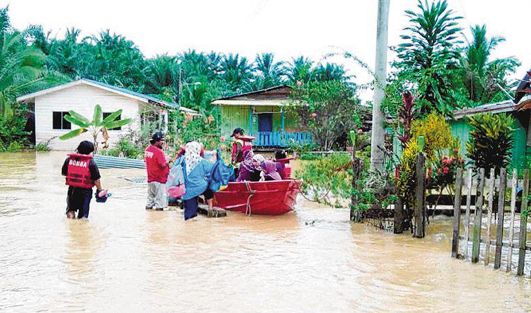 சாபாவில் வெள்ளம், நிலச்சரிவு