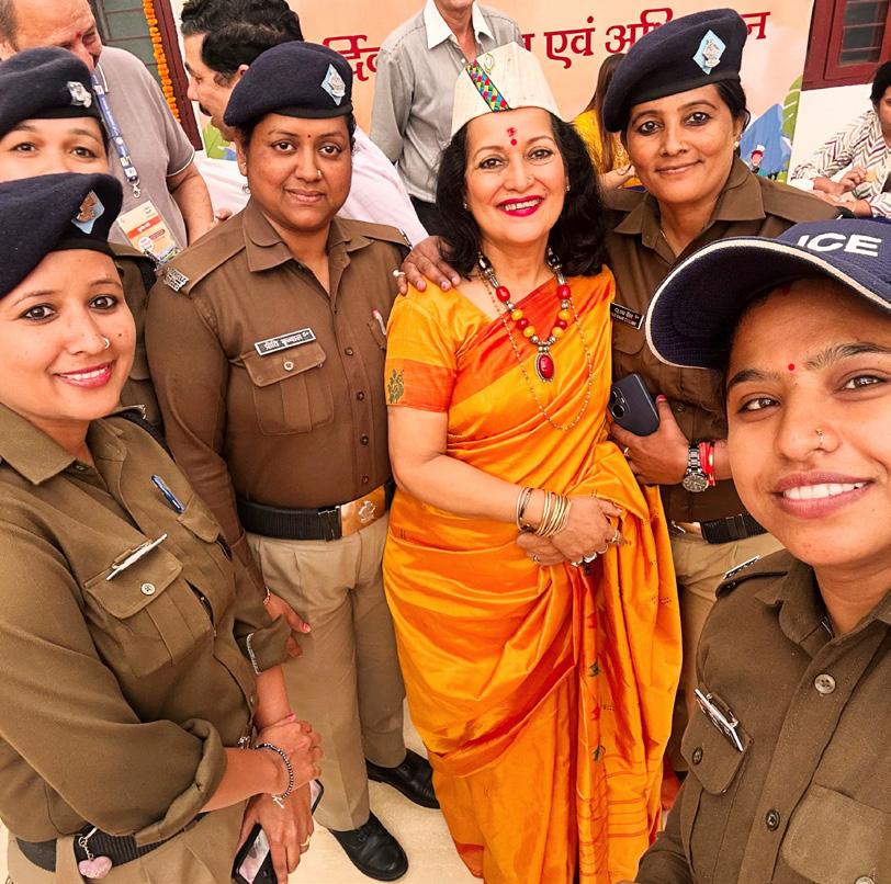 यह अपनी जड़ों को सींचने जैसा है