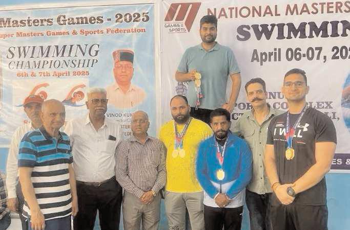 Jammu's Masters Swimmers Dominate with 7 Golds, 9 Silvers & 3 Bronzes at Nationals