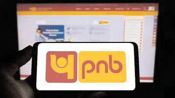 PNB Launches 34 New Products on its Foundation Day