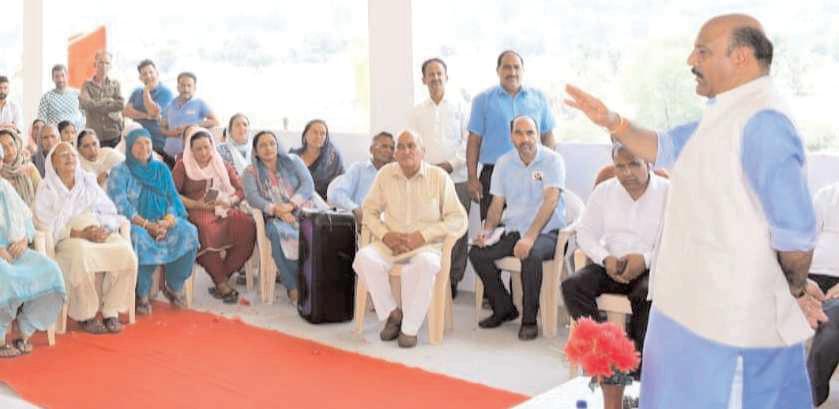 Govt stands firmly with its people, especially the border residents: Dy CM