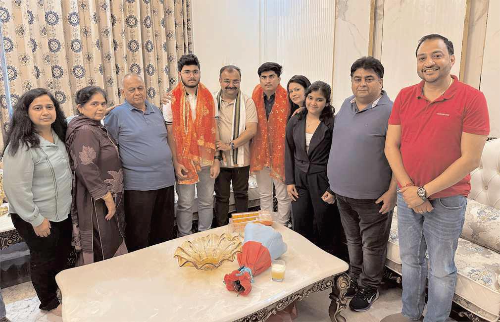 MLA Ch. Vikram Randhawa Honours CBSE Class 10th & 12th Toppers at Their Residence