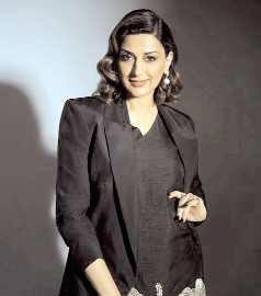 Sonali Bendre recalls getting thick-skinned about link-up rumours: