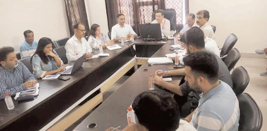 R&R Commissioner reviews progress of development works in Jammu Migrant Camps