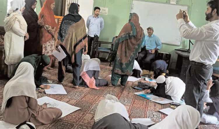 Drawing Competition on Nasha Mukt Bharat Abhiyaan held at GBHSS Ganderbal