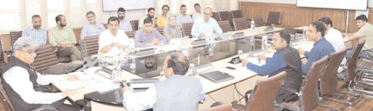CS reviews progress, future plans of Mining Deptt