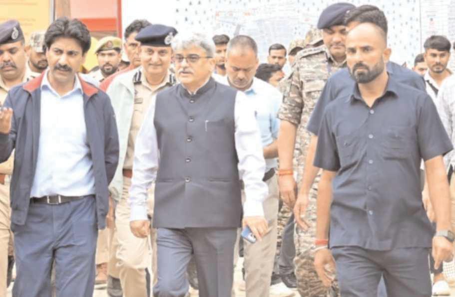 CS visits Nunwan, Chandanwadi Base Camps to assess Yatra arrangements