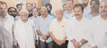 NC pays Glowing Tributes to July 13 Martyrs; condemn LG Admin for forcibly House Arrest of Party leaders in Kashmir