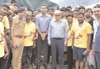 CS visits Baltal Base Camp to assess