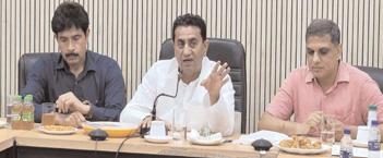 MLA Rajiv Jasrotia reviews status of agricultural schemes in Jasrota constituency