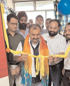 MLA Bahu Ch. Vikram Randhawa Inaugurates 'Pearl's on Leaf' Day Care Centre at Gandhi Nagar