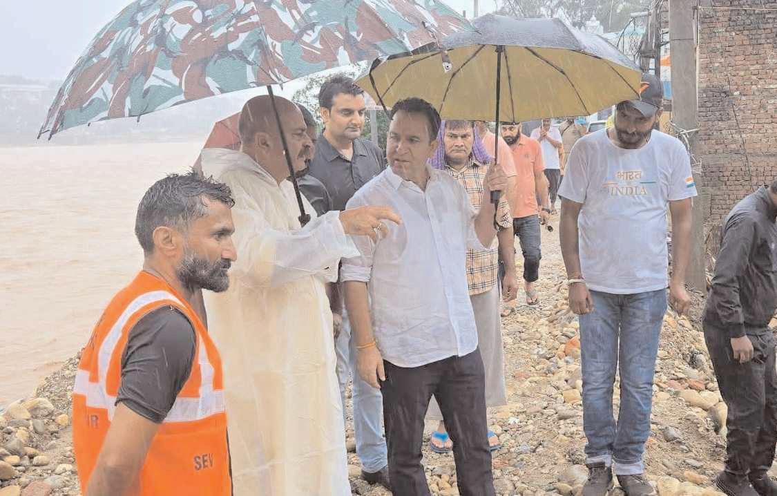 LoP Sunil Sharma tours flood hit areas of Jammu, assures immediate relief