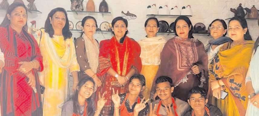 BJP Mahila Morcha organizes "Vocal for Local" programme under Atmanirbhar Bharat Abhiyan