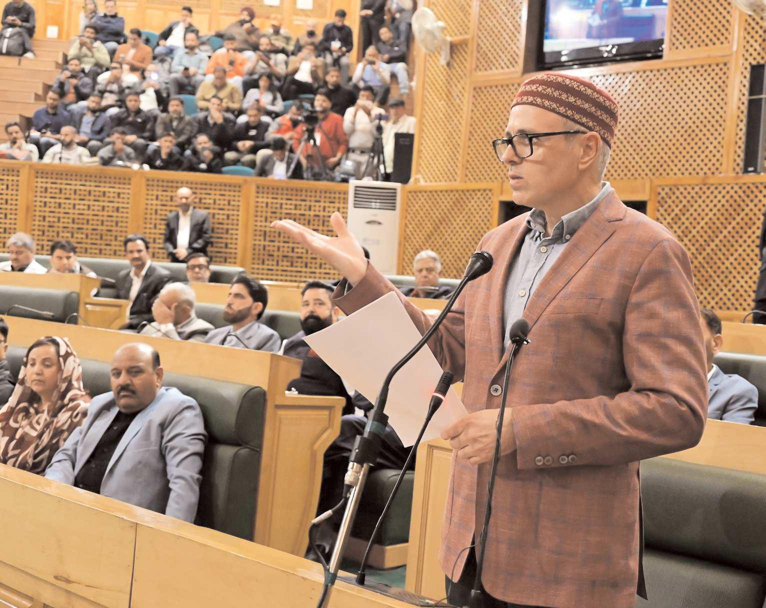 CM Omar Abdullah pays tribute to former governor, departed members on first day of J&K Assembly's Autumn Session