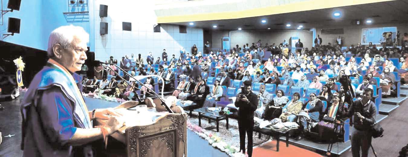 Lieutenant Governor attends 40th Anniversary celebration of Lawrence Public School in Jammu