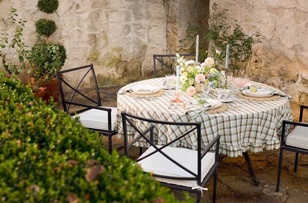 The SHARED TABLE