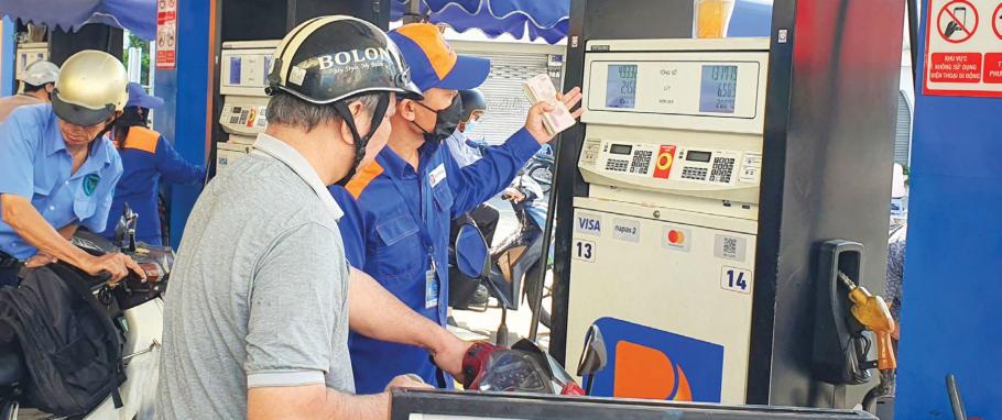 Steady rollout of E10 petrol now underway