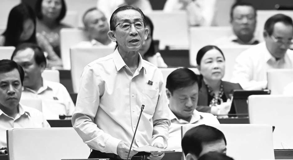 Kiên trì ba đột phá chiến lược, đưa đất nước phát triển