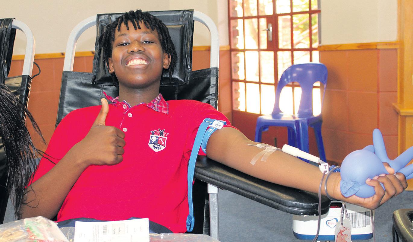 PEPPS hosts blood drive, takes opportunity to give back
