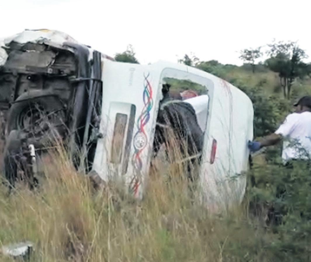 6 dead in multi-vehicle crash on D19