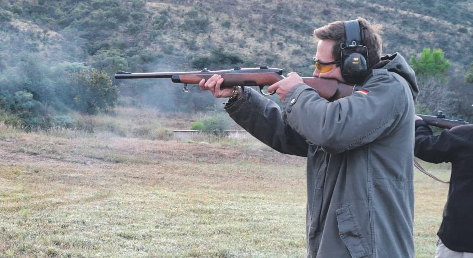 Jagters skiet kolskote in 'Big Bore'-skietdag