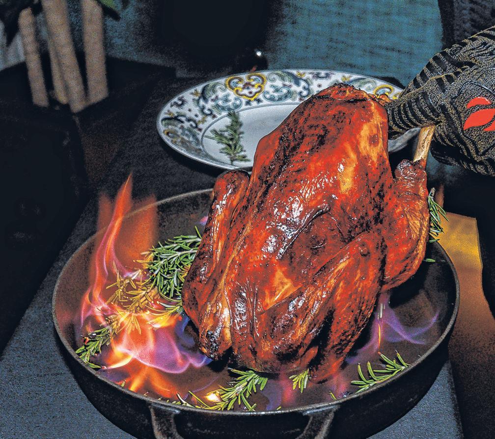 Restaurant Chefs Go to Extremes To Master the Turkey Dinner