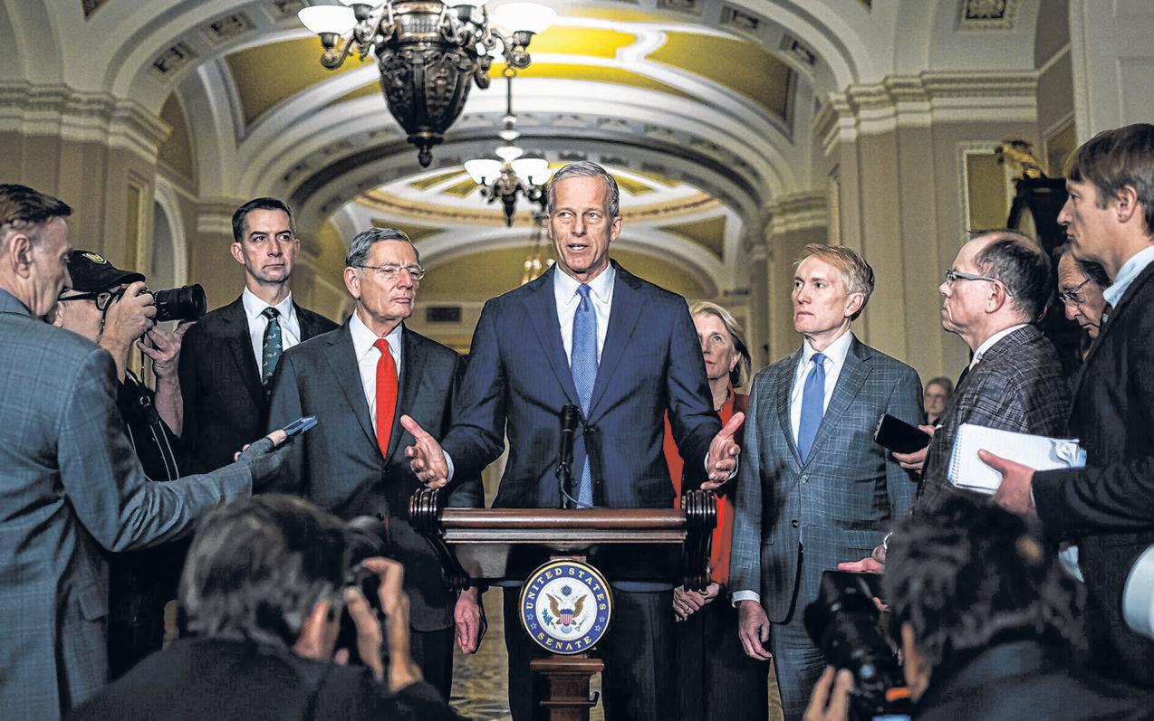 Sidelined Congress Limps Into New Year