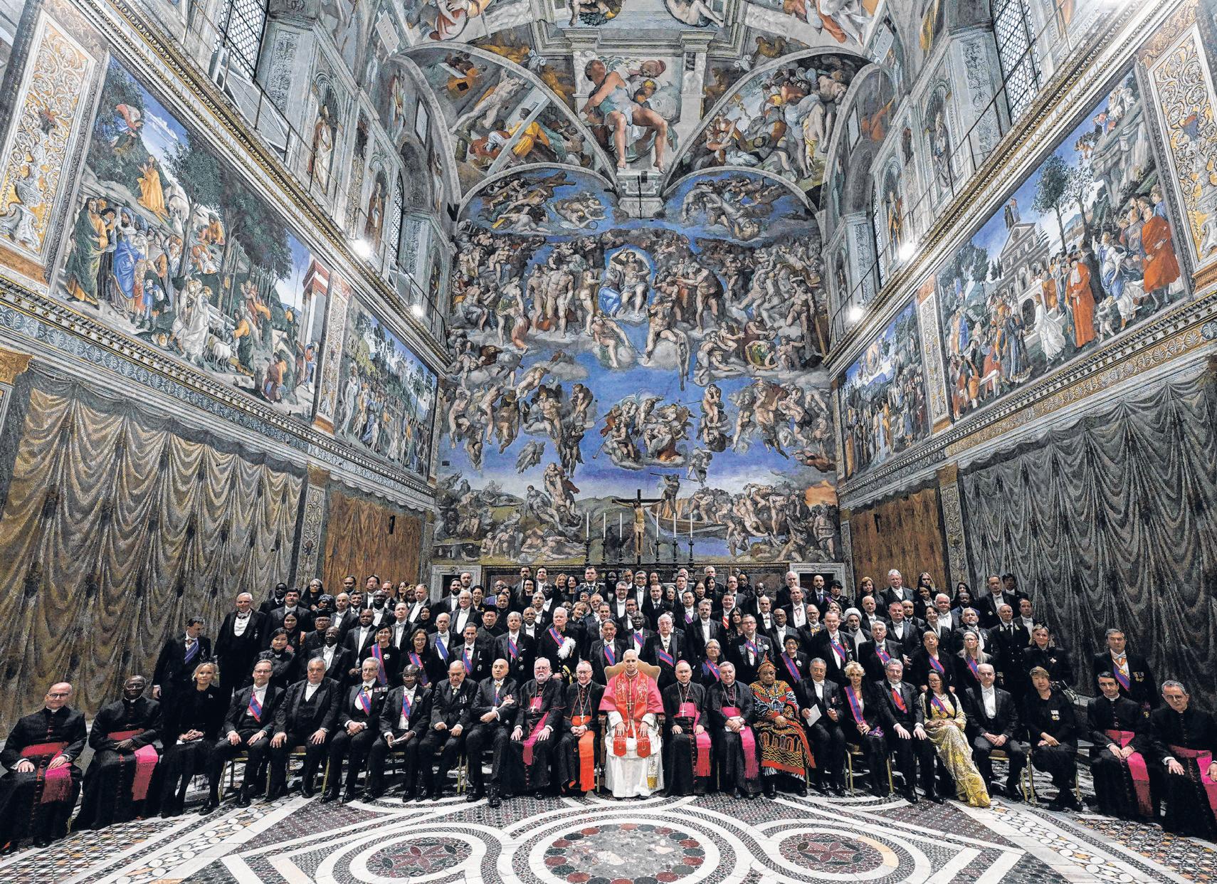 Pope Plans Spain Trip, Calls for Migrants’ Rights