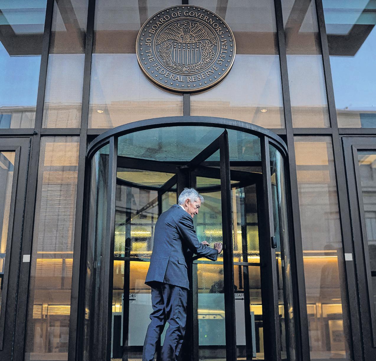 Probe Into Powell Complicates Trump Search for Fed Successor