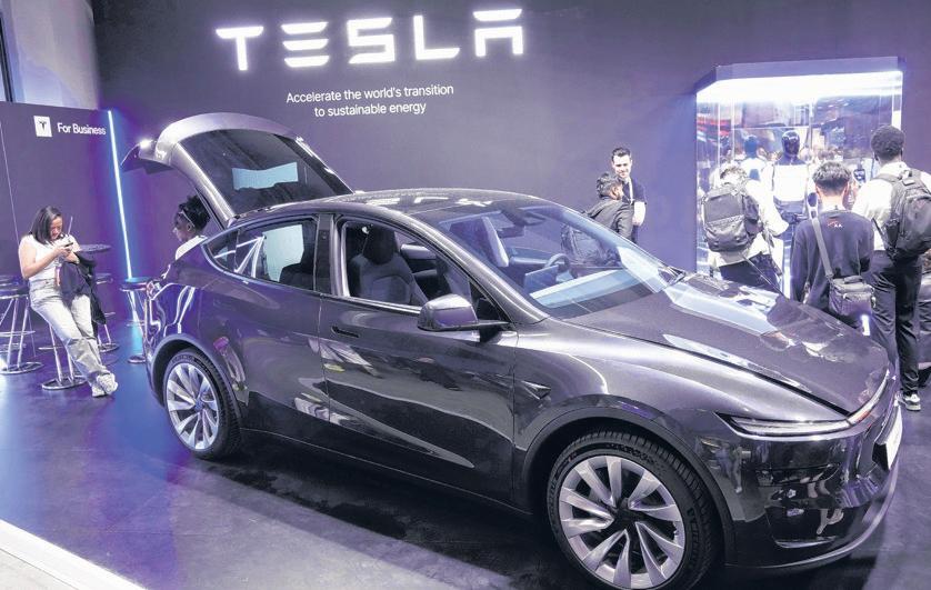 Tesla's Sales Fall as BYD Powers On