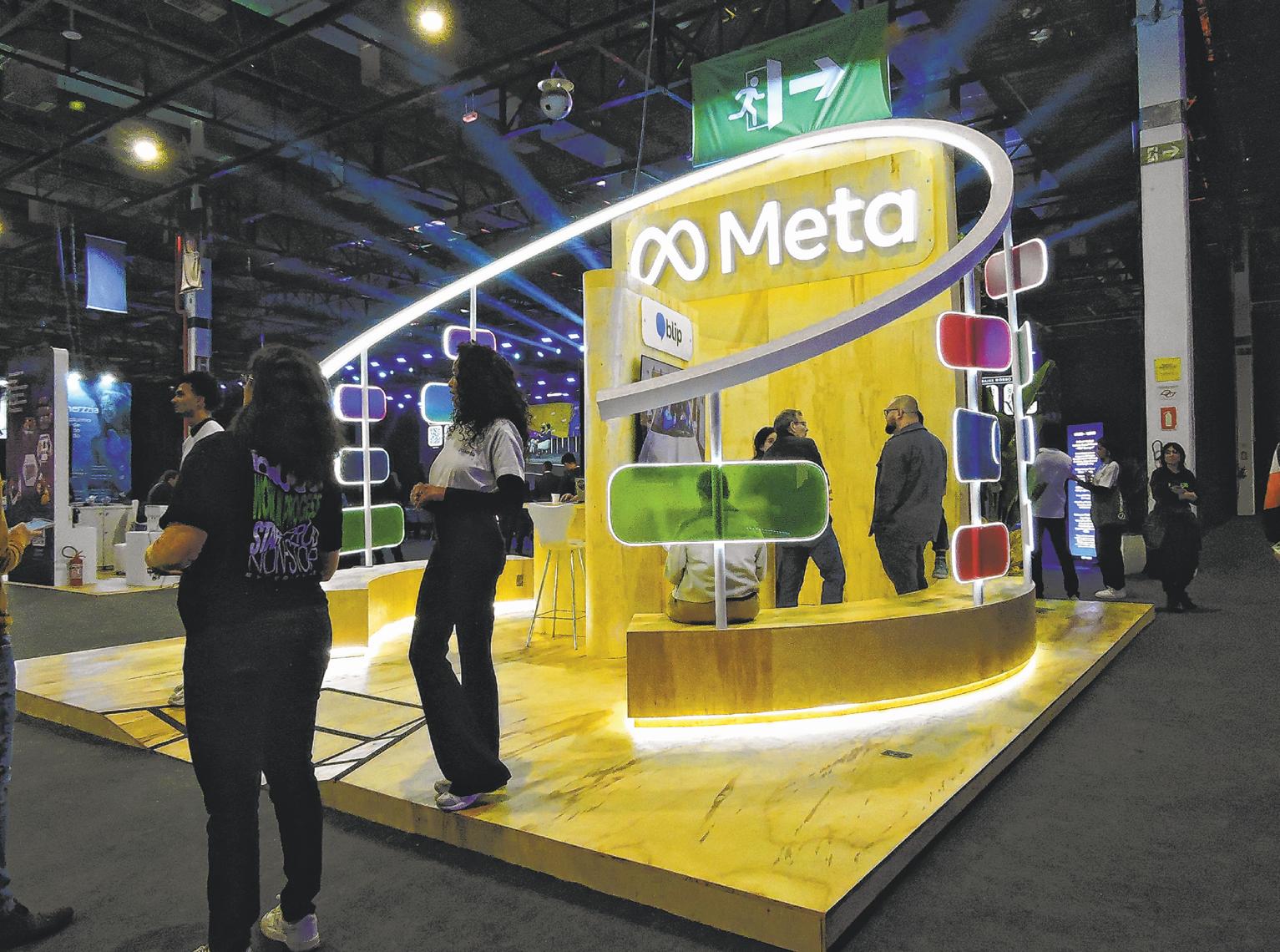 Meta Rakes Meta Rakes It In, Yet Still Borrows for Al | The Wall Street Journal ...
