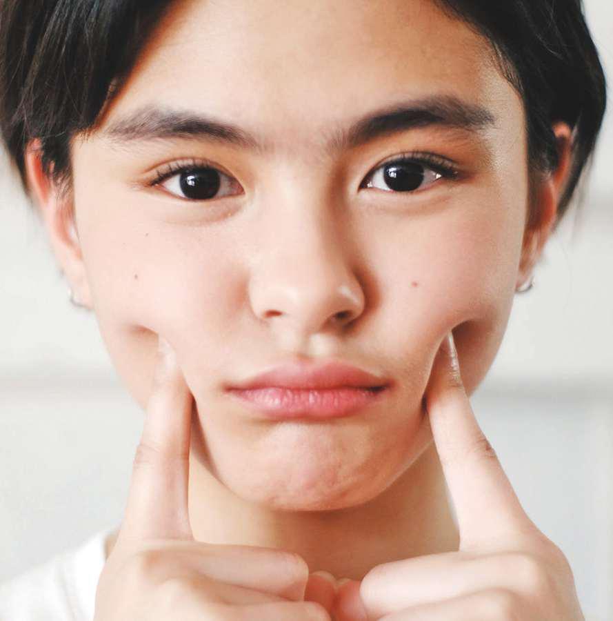 HOW STRESS SHOWS UP ON YOUR SKIN