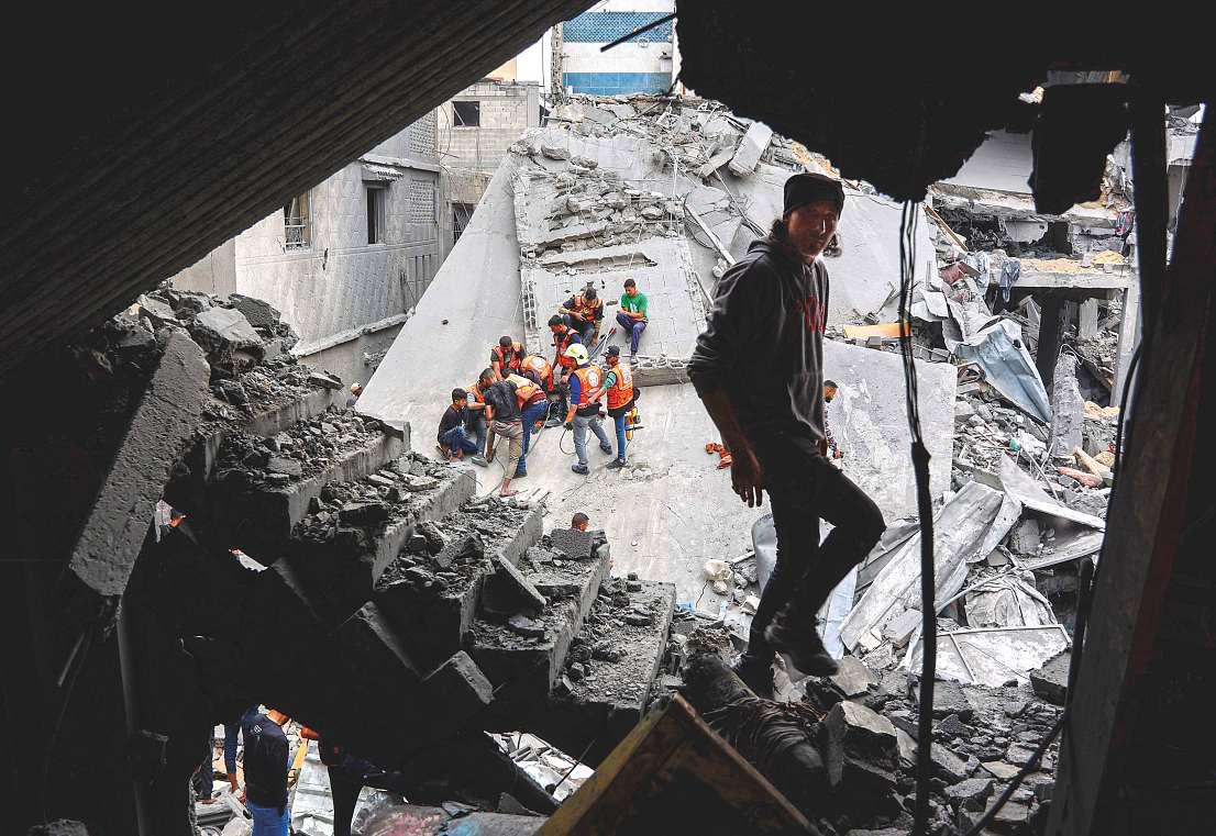 23 ‘torn to pieces’ as Israeli strike targets residential block