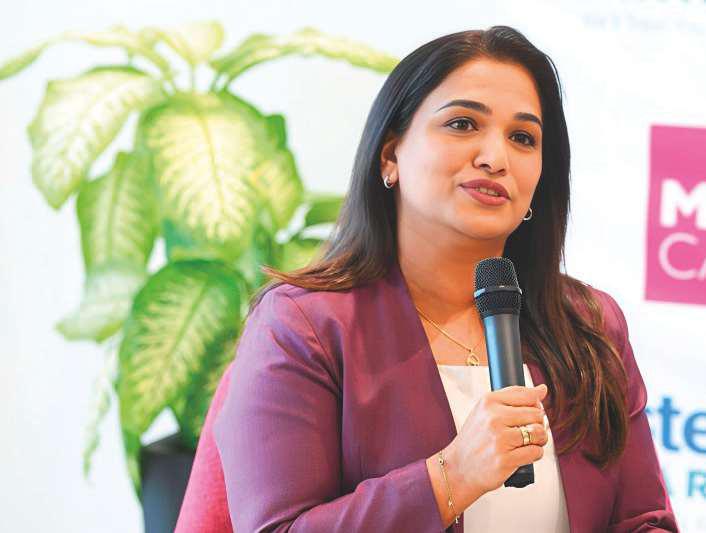 From dentist to CEO: Mum of 3 balances family and career