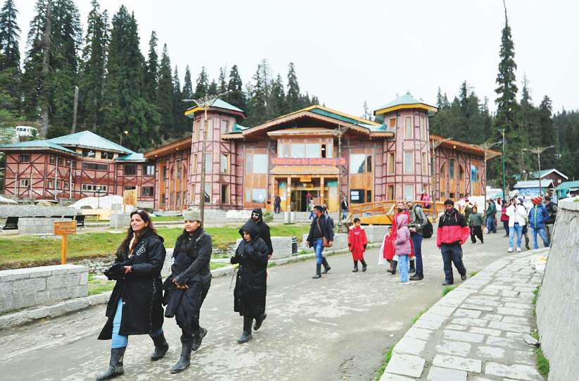 Pahalgam bounces back as tourists return to its beauty