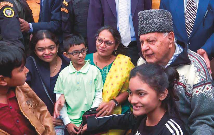 Air Force chief meets Modi as tensions rise