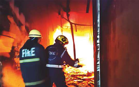 'Absence of rear door made rescue difficult'