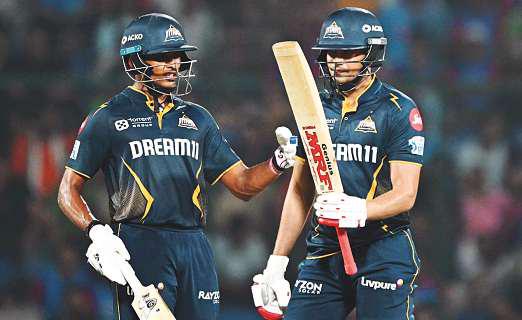 1 spot, 3 contenders: Play-off race goes down to the wire