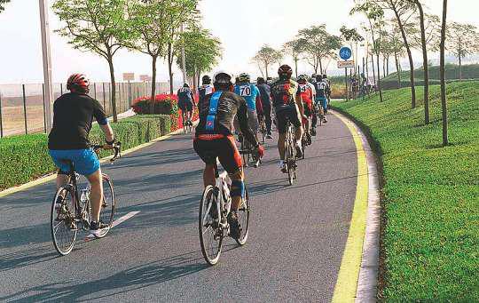 Dubai plans 1,000km of cycling tracks by 2030